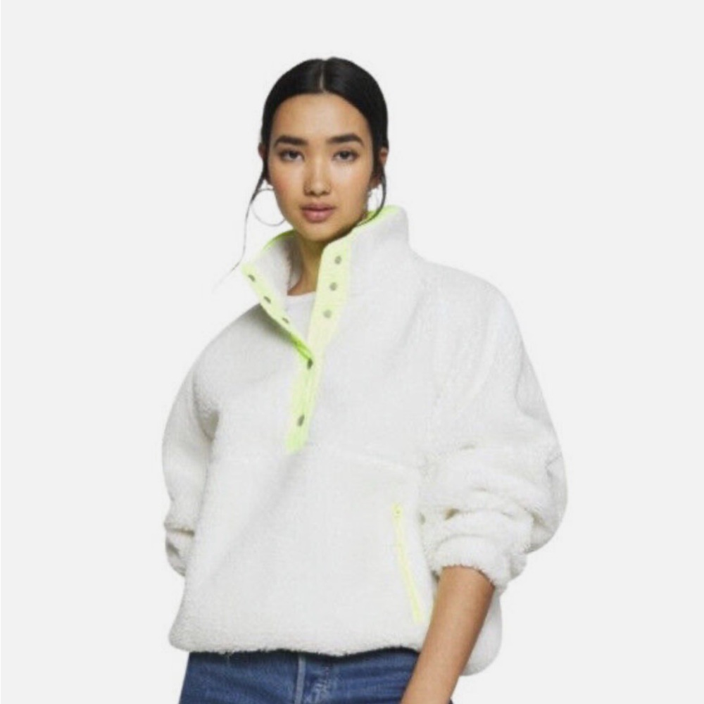 American Eagle Outfitters White Teddy Jacket Cozy Fleece High Collar